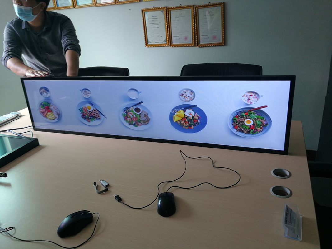 Shop Window Stretched Bar Display High Brightness 700 Nits 1920 * 450 Resolution